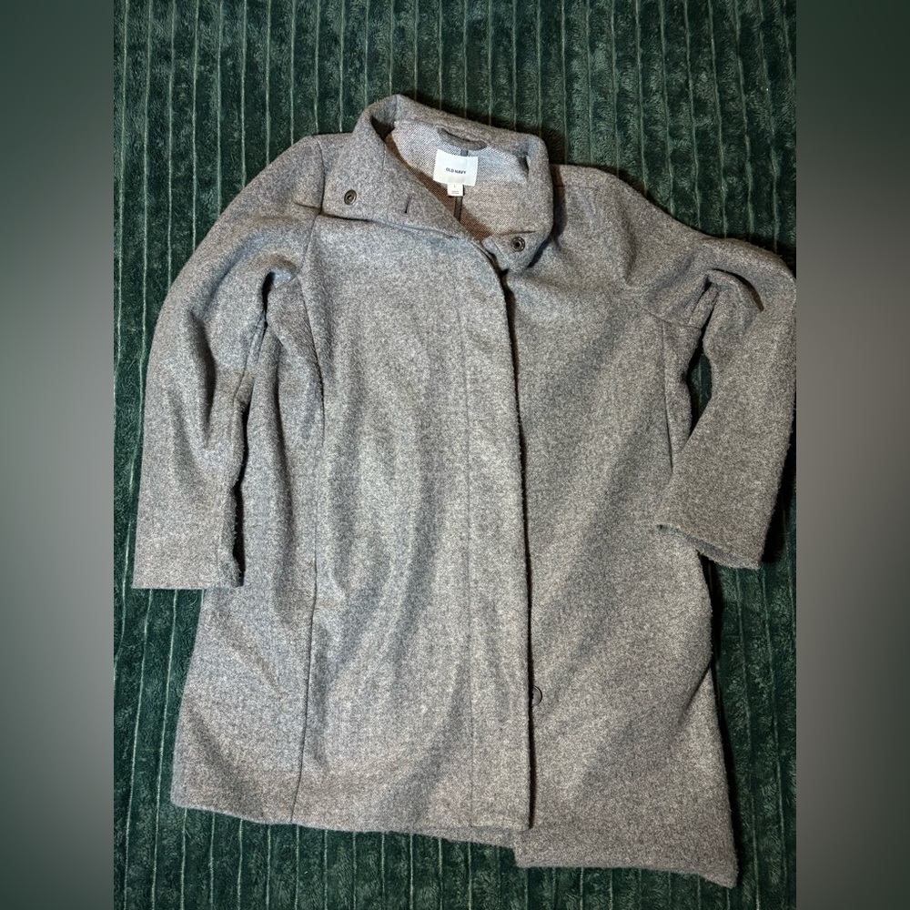 Old Navy Oversized Textured Bouclé Button-Front Coat for Women